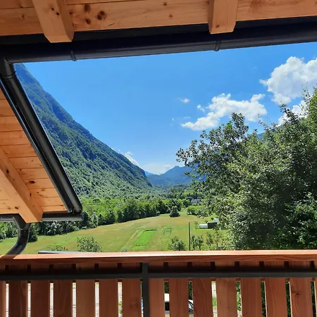 Apartamento Hisa Ella Zaga