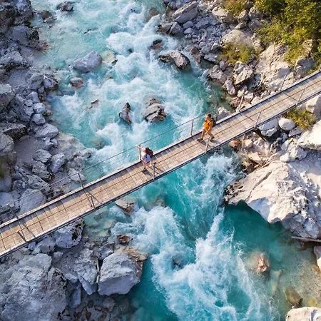 Hisa Ella Apartamento Zaga