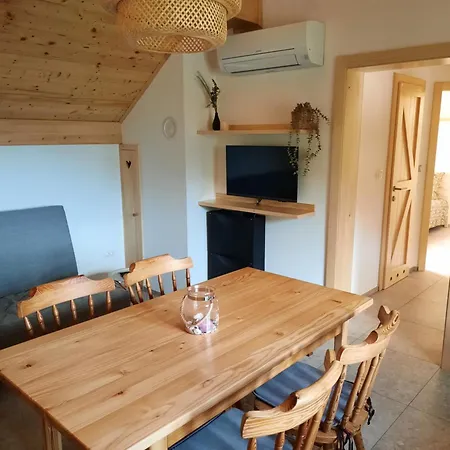 Apartamento Hisa Ella *