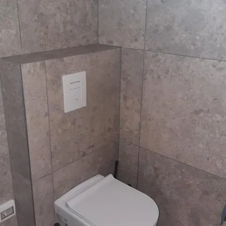 Apartamento Hisa Ella *