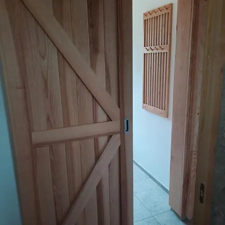 Hisa Ella Apartment