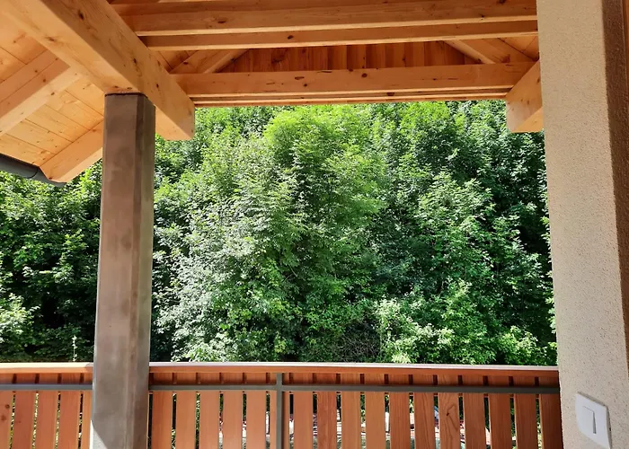 Hisa Ella Apartman *