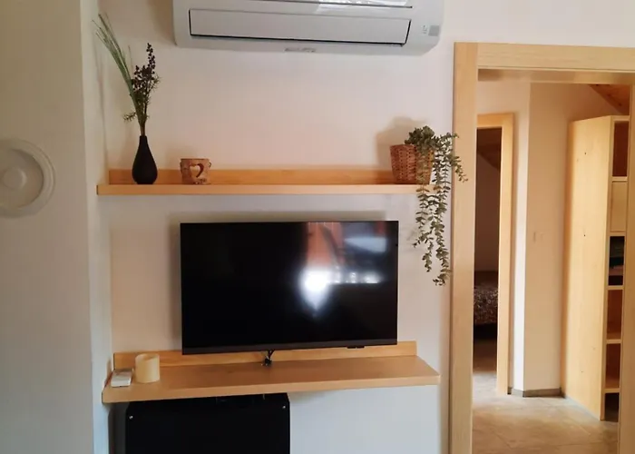 Apartman Hisa Ella