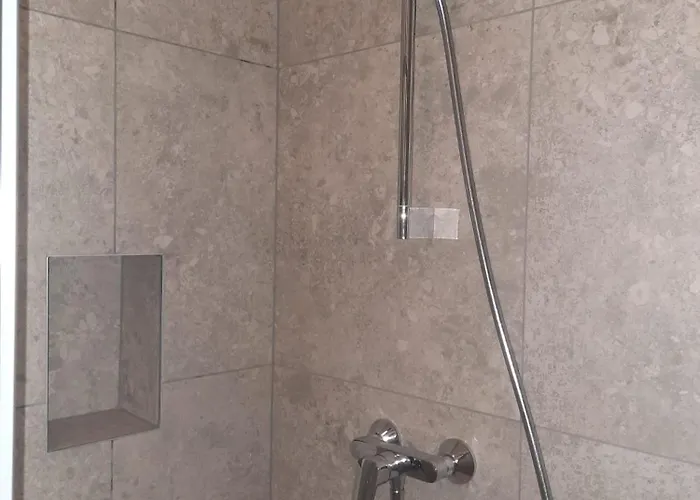 Hisa Ella Apartman *